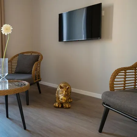 Borghese Design * Roma